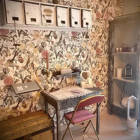 Nuits Colibri, Rose Poudré&bleu Pastel 3*