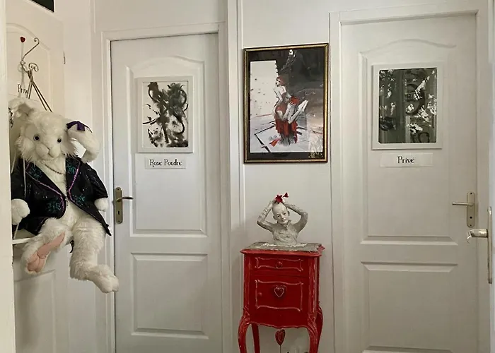 Panzió Nuits Colibri, Rose Poudre & Bleu Pastel 3*